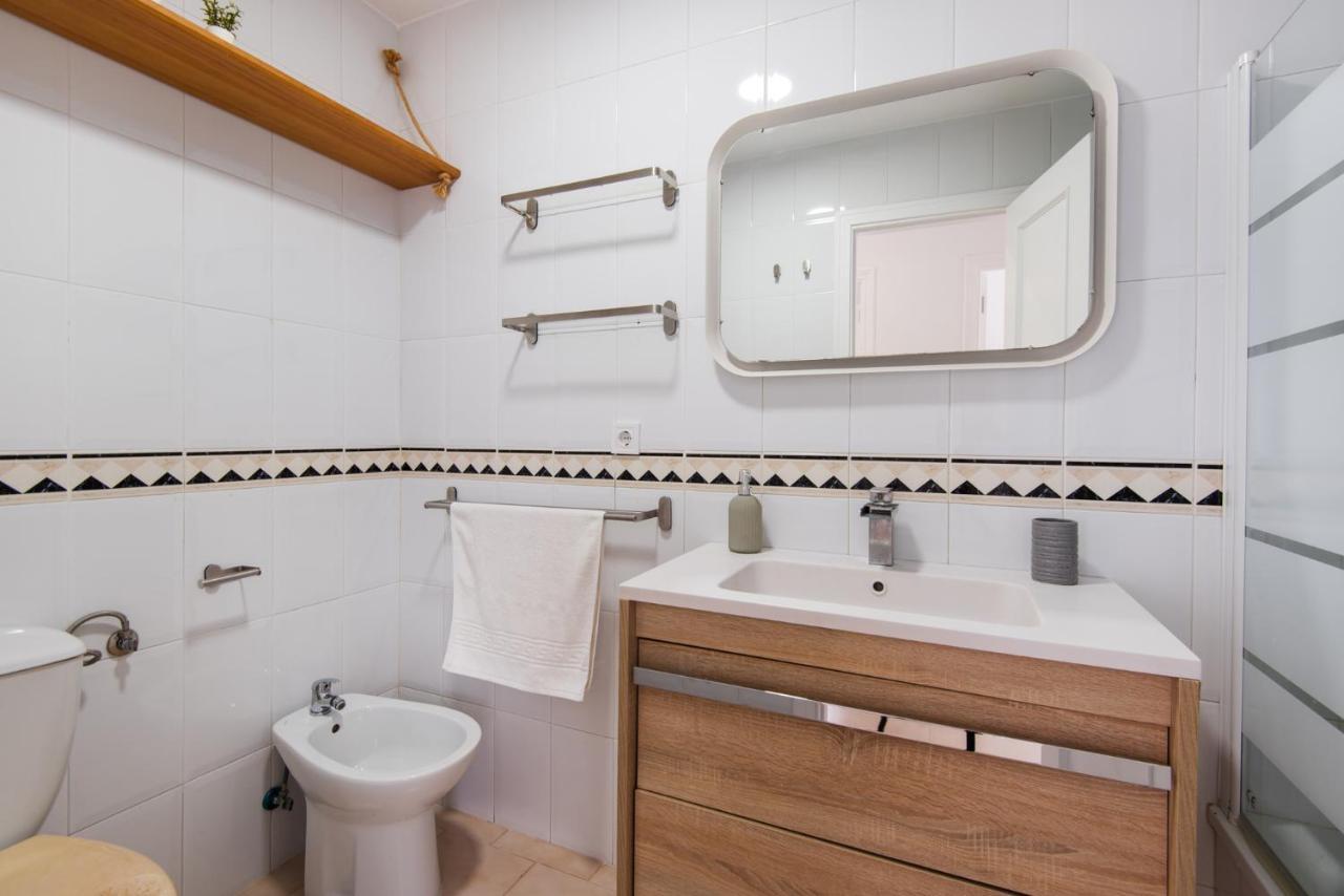 The 2Nd Corner: Central Apartment Ideal For Groups Málaga Eksteriør billede